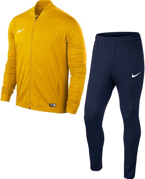 amazon trainingsanzug herren nike|Suchergebnis Auf Amazon.de Für: Nike Trainingsanzug Herren.